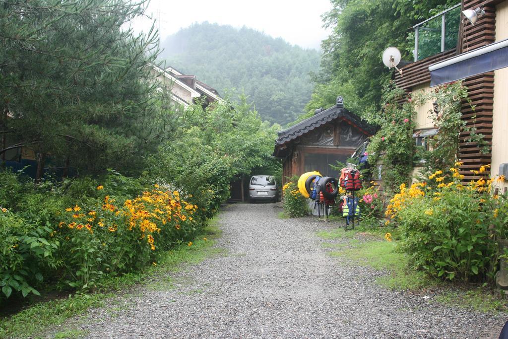 Mir Pension Gapyeong Exterior photo